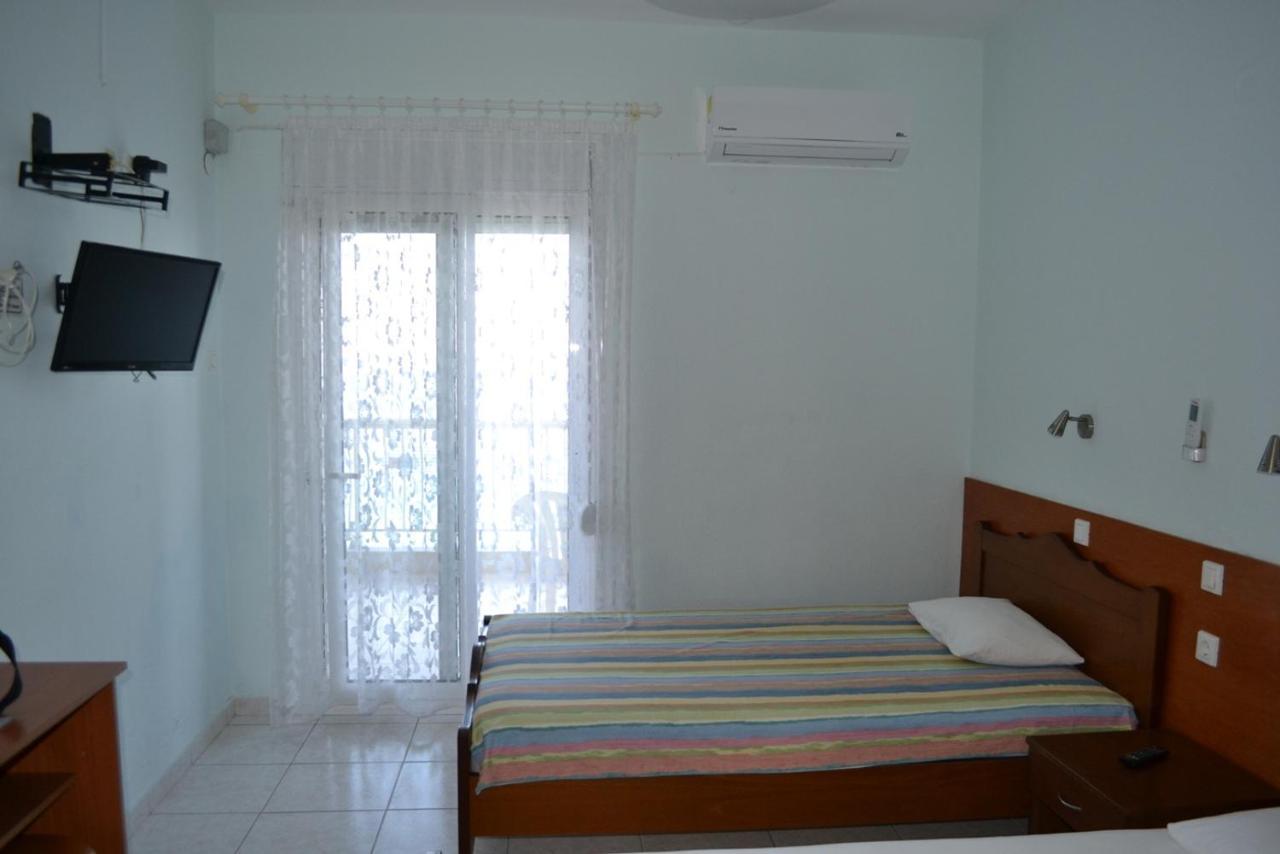 Nikos Rooms Kallithea Kallithea  Esterno foto