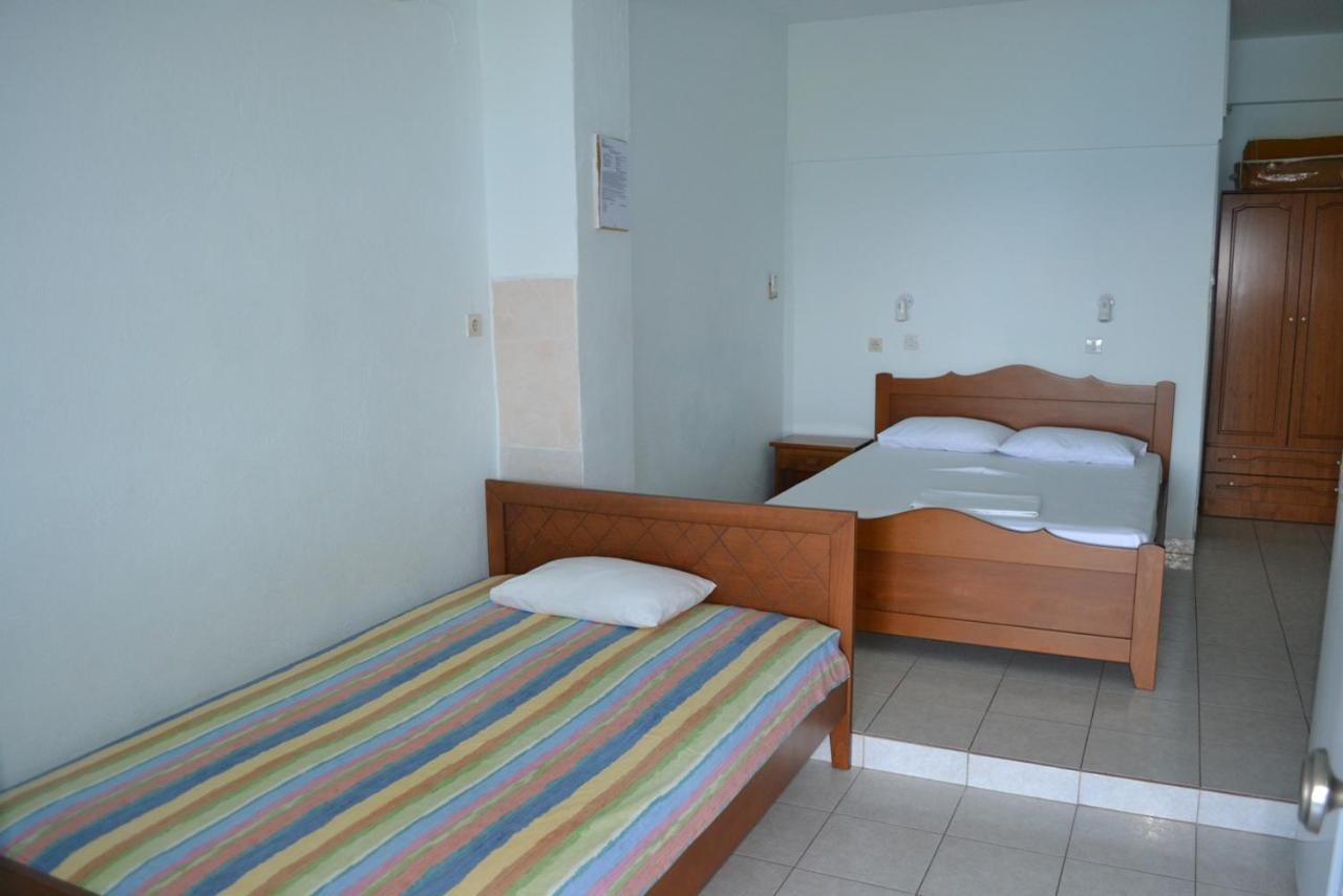 Nikos Rooms Kallithea Kallithea  Esterno foto